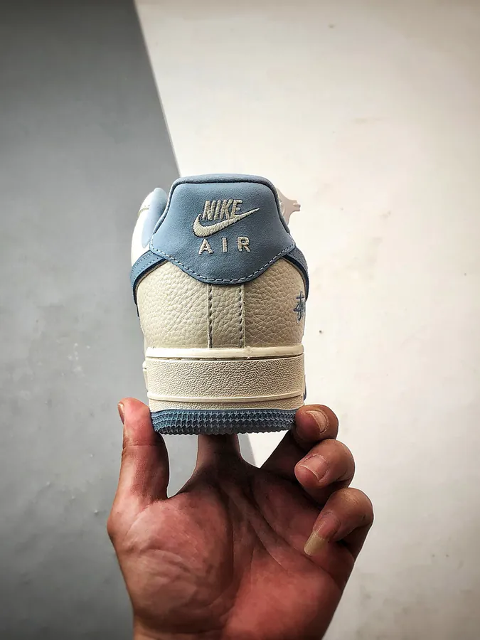 Stussy x Air Force 1 Low Classic Air Force Silhouette