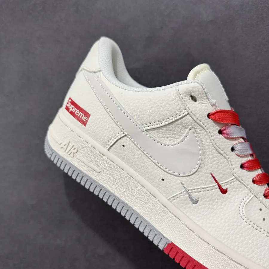 Supreme x Nk Air Force 1’07 Custom Color Low Top Sneaker