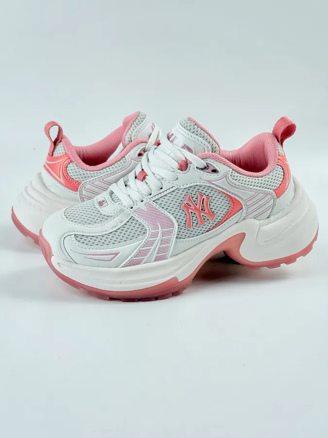 MLB Chunky Runner Basic Thick Soled Sneaker