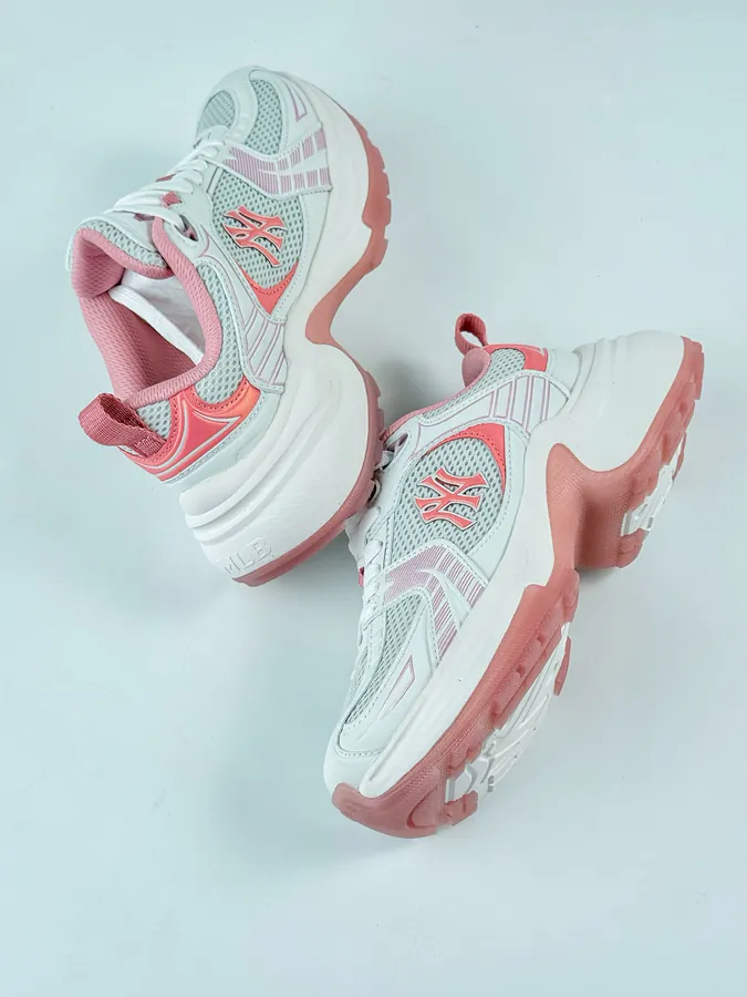 MLB Chunky Runner Basic Thick Soled Sneaker