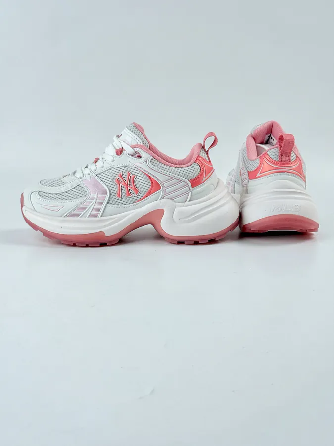 MLB Chunky Runner Basic Thick Soled Sneaker