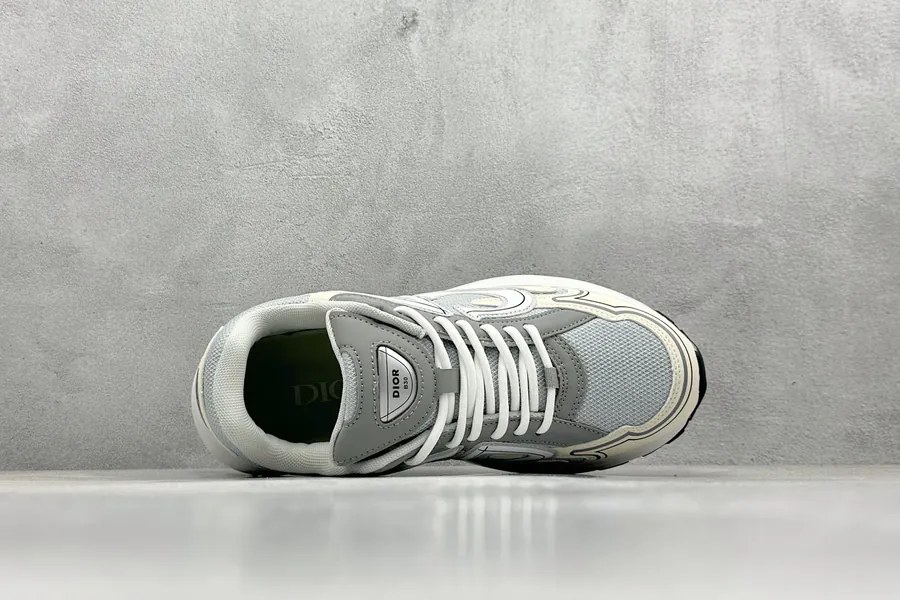 DIO B30 Low Top Sneaker Classic Dad Style