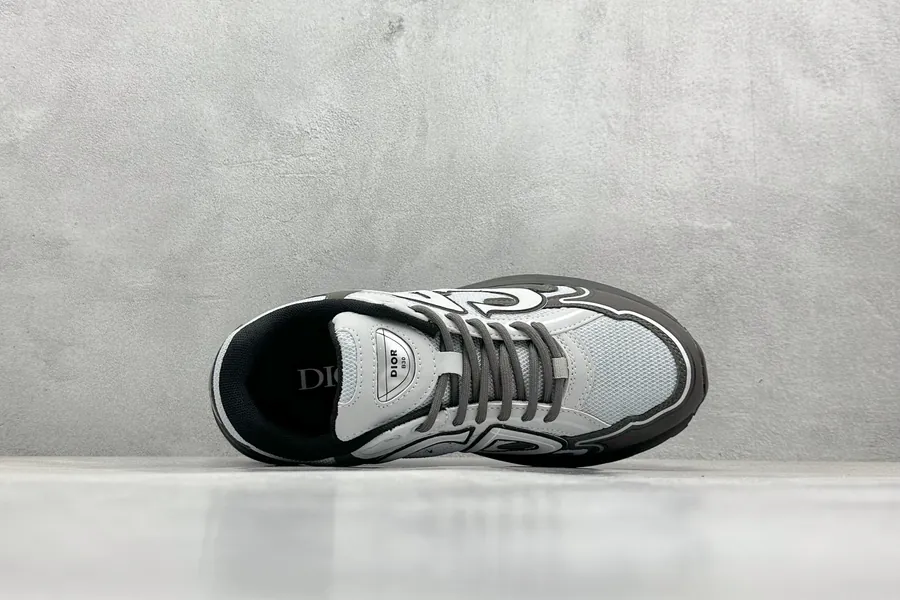 DIO B30 Low Top Sneaker Classic Dad Style