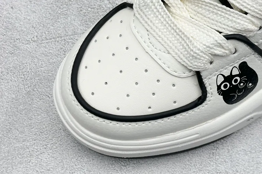 MLB NY Print Sneaker Exclusive Original