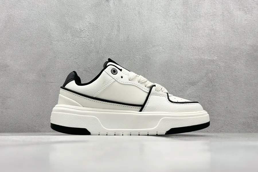 MLB NY Print Sneaker Exclusive Original