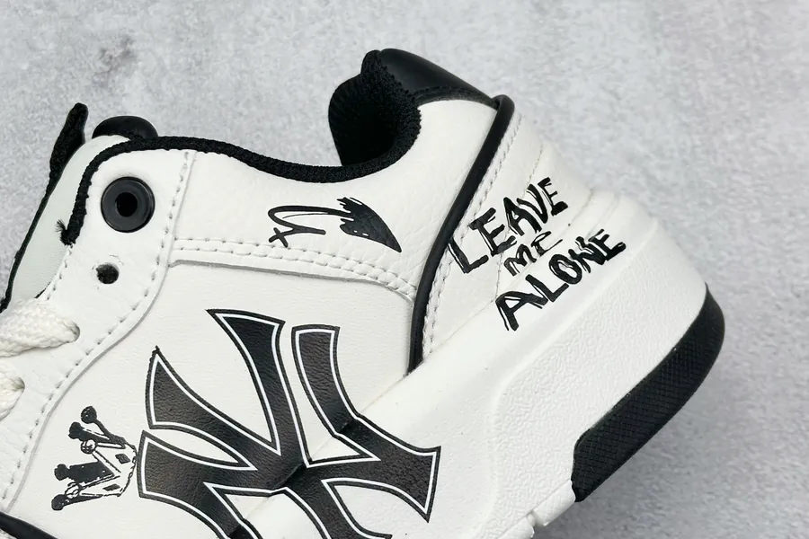 MLB NY Print Sneaker Exclusive Original