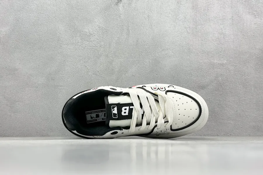 MLB NY Print Sneaker Exclusive Original