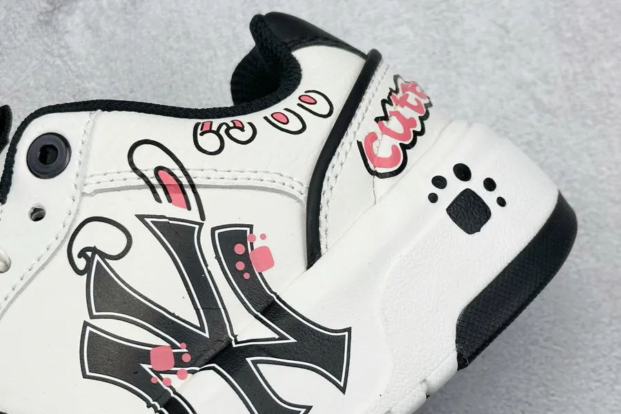 MLB NY Print Sneaker Exclusive Original