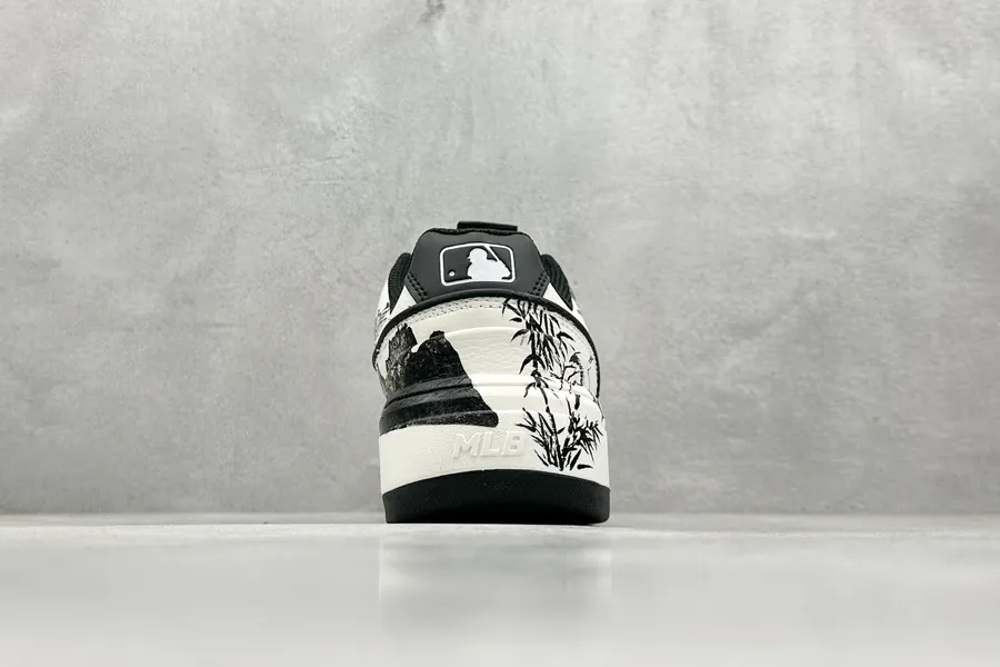 MLB NY Print Sneaker Exclusive Original