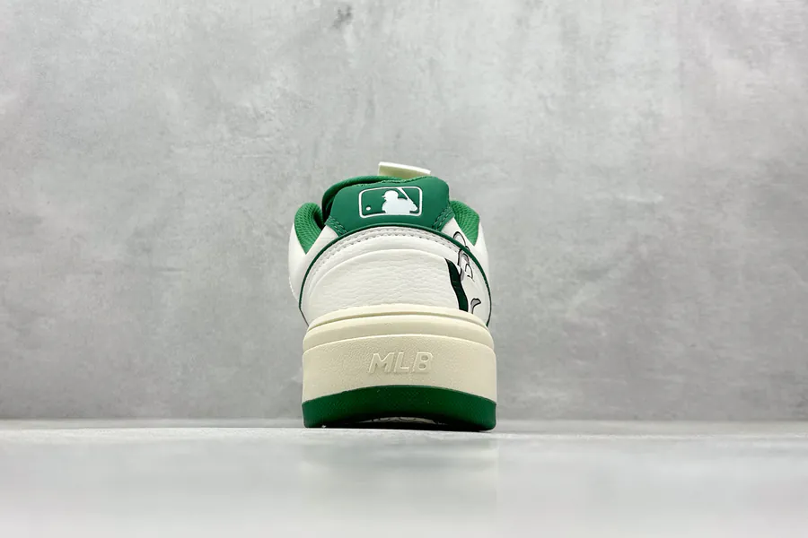 MLB NY Print Sneaker Custom Graffiti Design