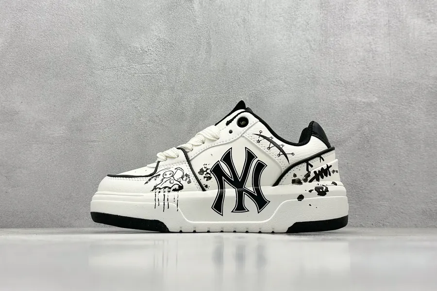 MLB NY Print Sneaker Exclusive Original