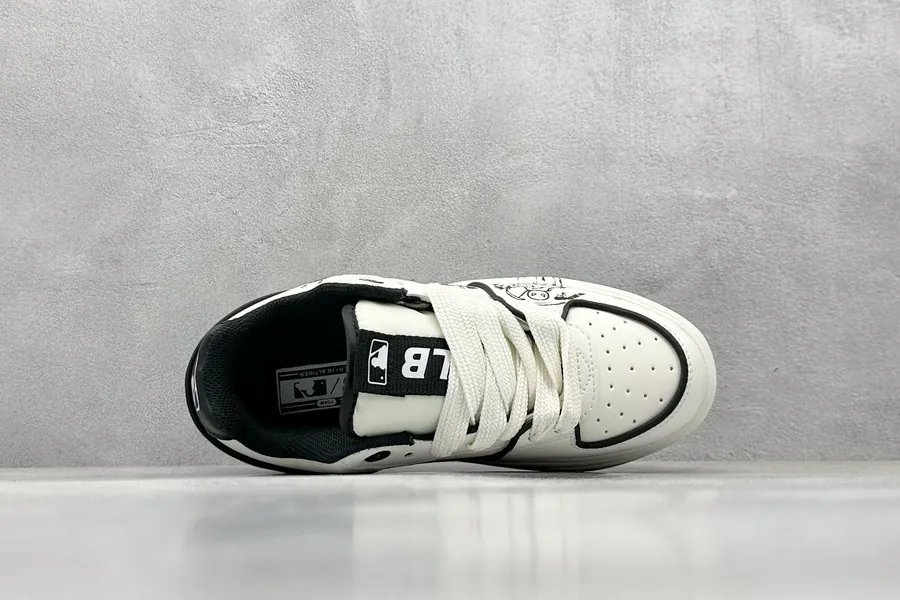 MLB NY Print Sneaker Exclusive Original
