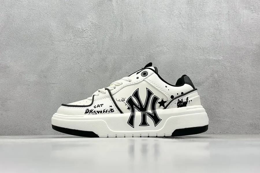 MLB NY Print Sneaker Exclusive Original