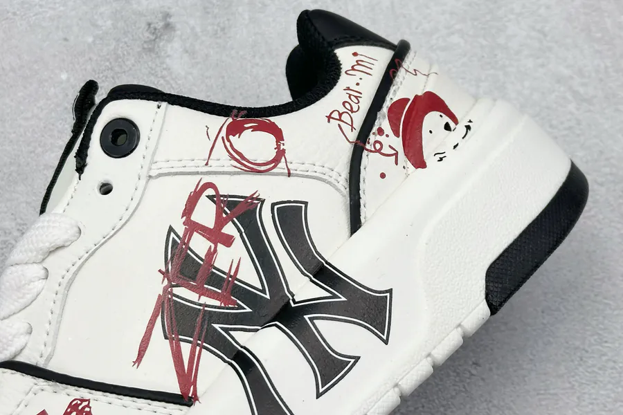 MLB NY Print Sneaker Exclusive Original