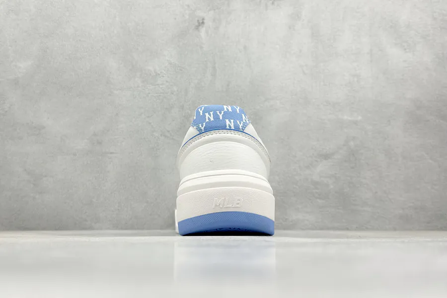 MLB Chunky Liner Sneaker Collegiate Style