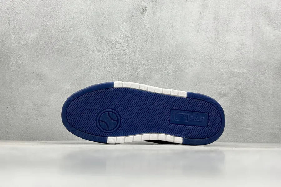 MLB Chunky Liner Low Top Dad Shoes