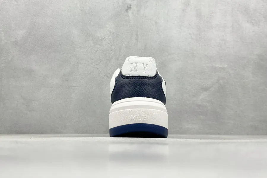 MLB Chunky Liner Low Top Dad Shoes