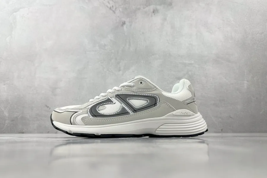 DIO B30 White Shoe