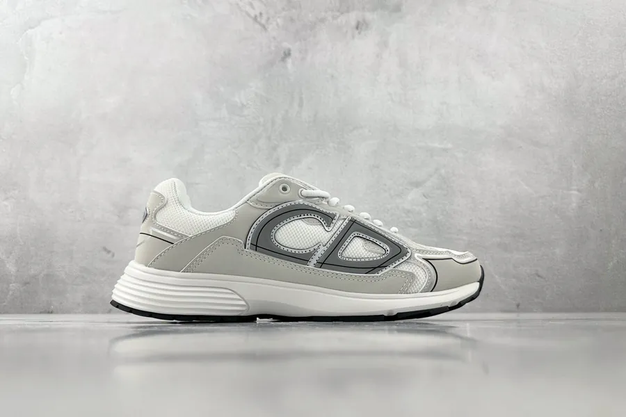 DIO B30 White Shoe