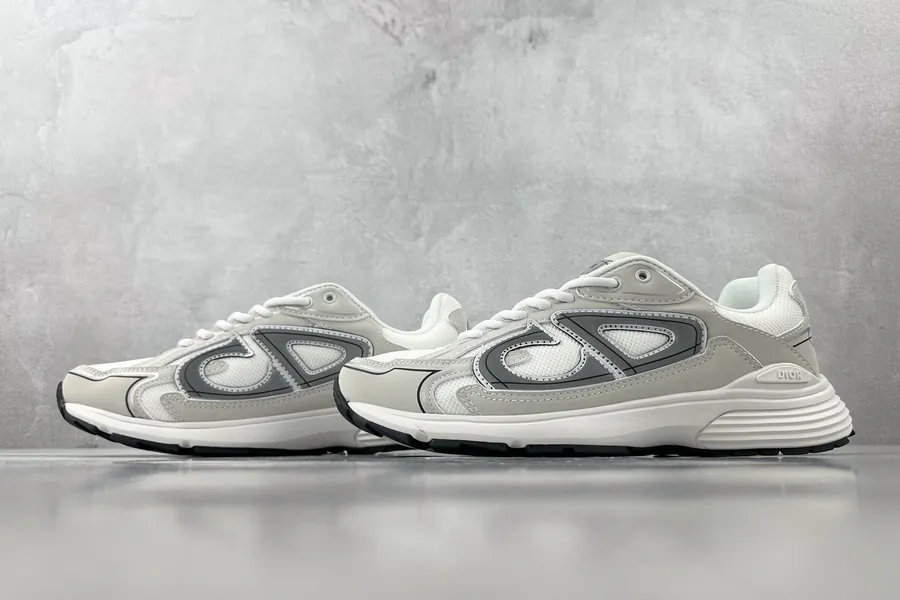 DIO B30 White Shoe