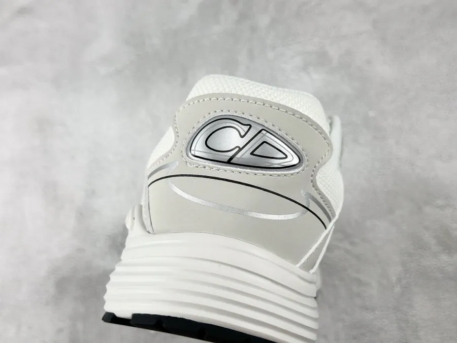 DIO White Leather Shoe