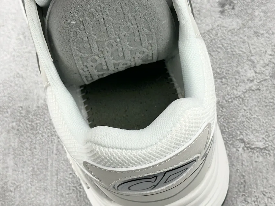 DIO White Leather Shoe