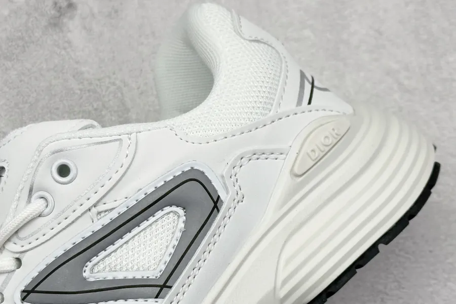 DIO B30 Low Top Sneaker Classic Dad Shoes with Retro Style
