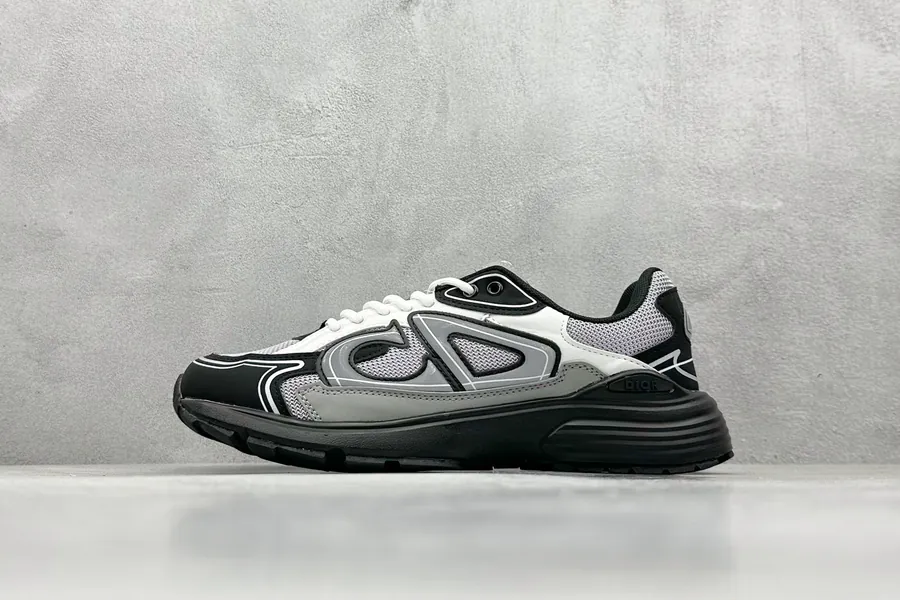 DIO B30 Low Top Sneaker Classic Dad Style