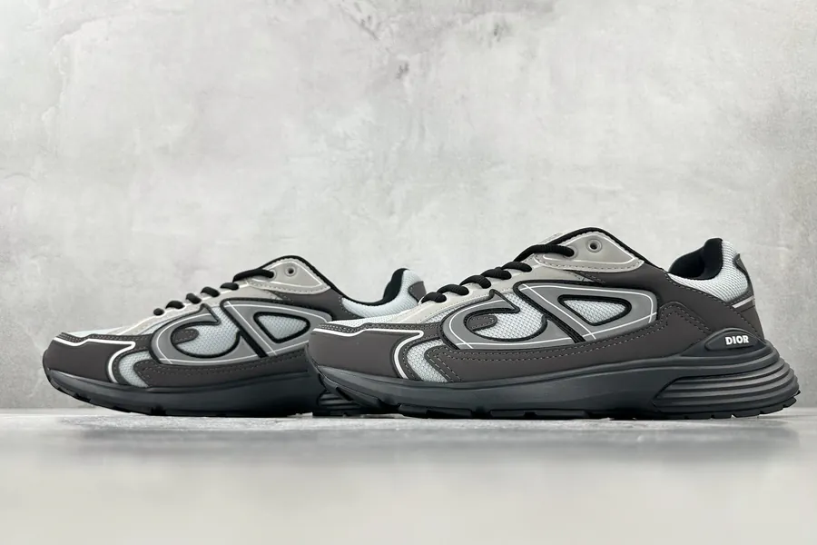 DIO B30 Shoes in Gray