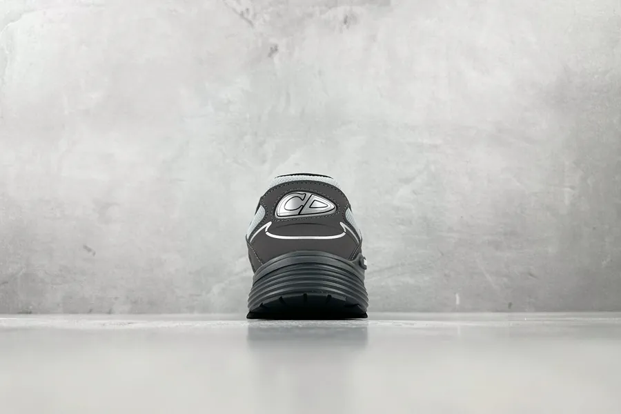 DIO B30 Shoes in Gray
