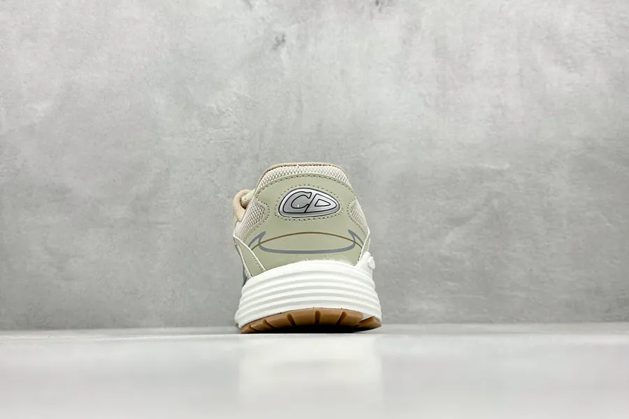 DIO B30 Low Top Sneaker Classic Dad Shoes with Retro Style