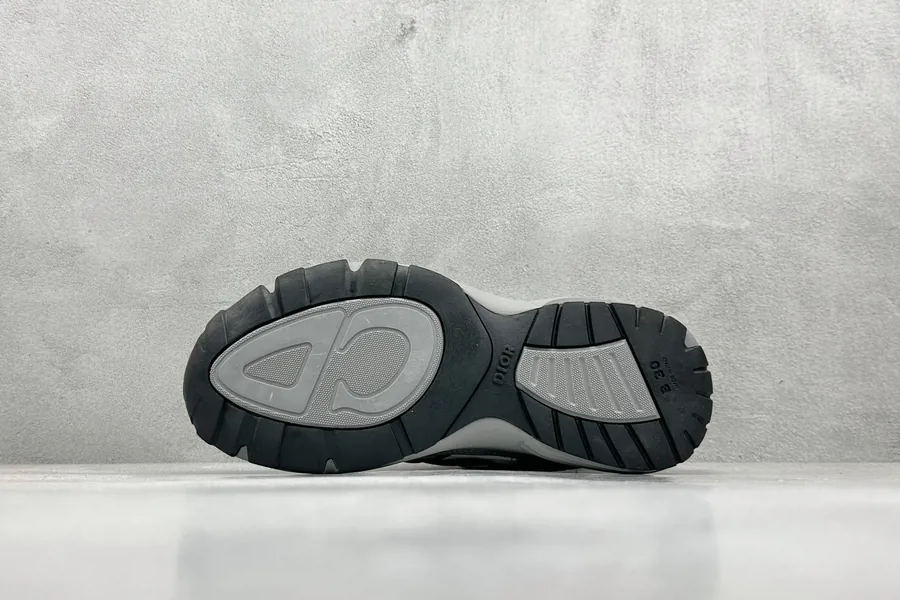 DIO B30 Low Top Sneaker Classic Dad Shoes with Vintage Style