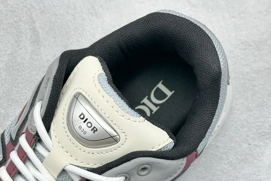 DIO B30 Low Top Sneaker Classic Dad Style with Tied Strap
