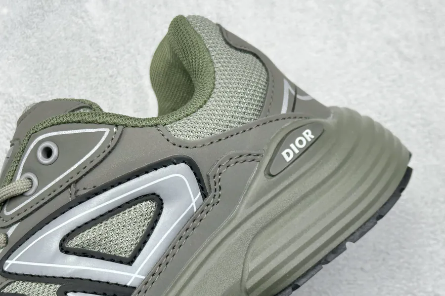 DIO B30 Low Top Sneaker Classic Dad Shoes with Retro Style