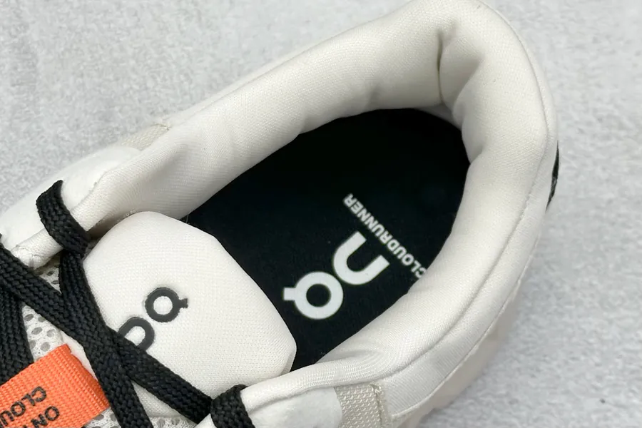 ON Cloudmonster 2 Exclusive Original Running Shoes