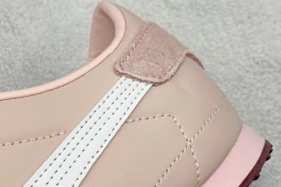 Puma Bella UT Leather Low Top Sneaker