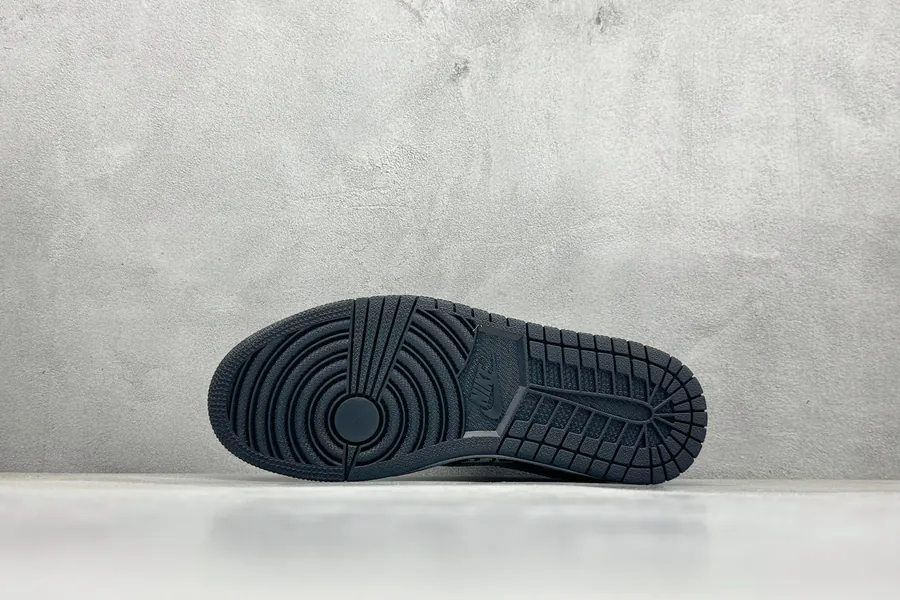 Travis Scott x FENT Design x Air 1 Low OG SP 1 Cultural Casual Sneakers
