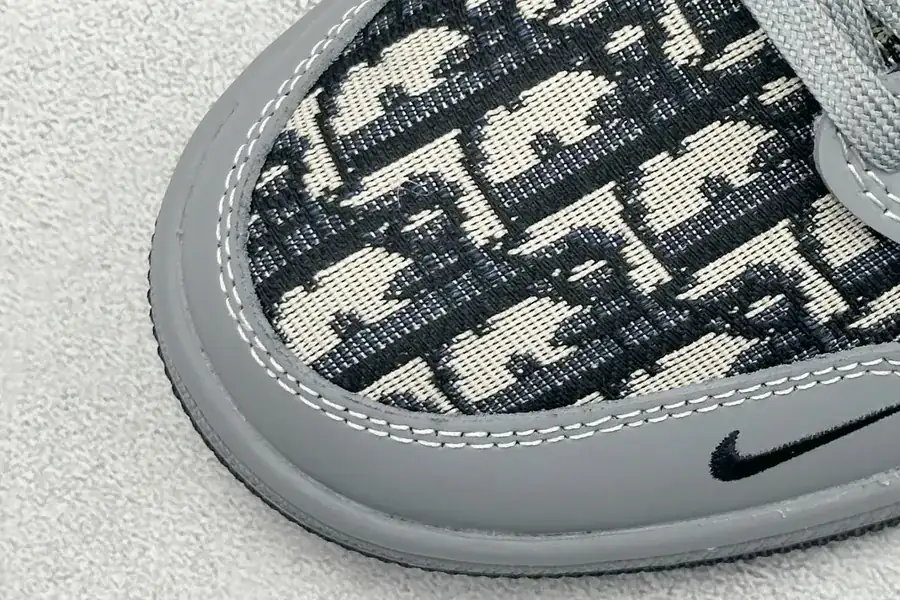 Travis Scott x FENT Design x Air 1 Low OG SP 1 Cultural Casual Sneakers