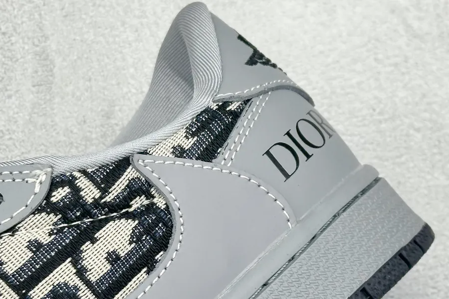 Travis Scott x FENT Design x Air 1 Low OG SP 1 Cultural Casual Sneakers
