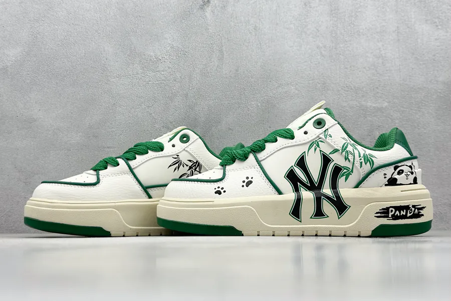 MLB NY Print Sneaker Exclusive Original