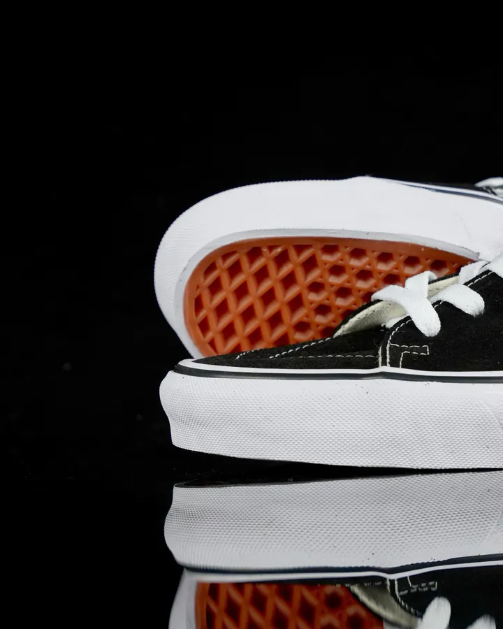VAN SK8 Low x G Collaboration Low Top Sneaker