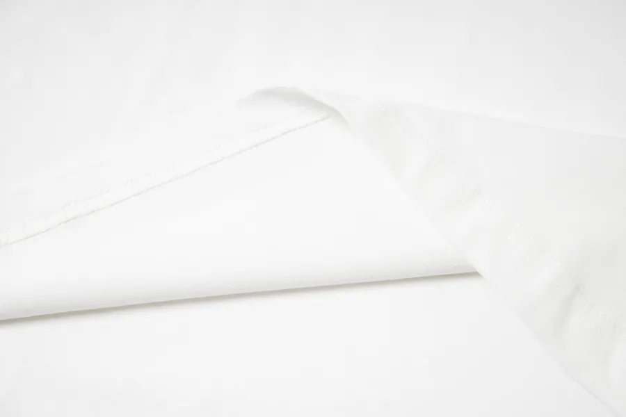GIVENCHY New Classic Logo T Shirt with Oversize Fit