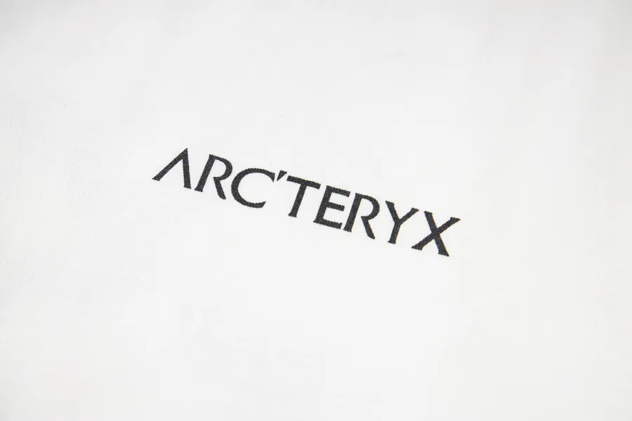 Arcteryx始祖鸟 Logo Print Oversize T Shirt