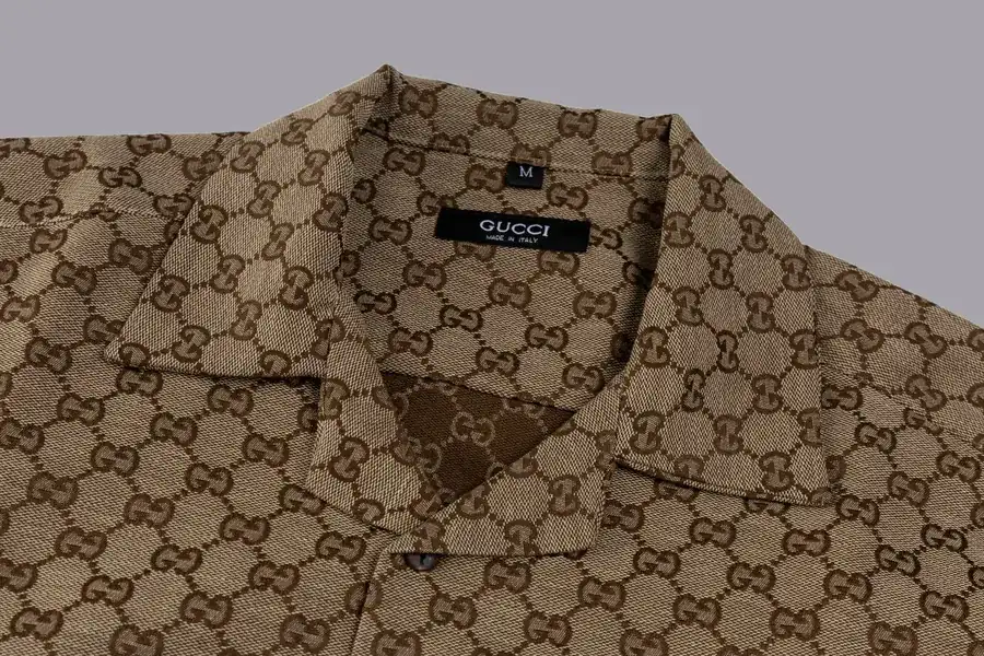 GUC辰星专供 Logo Print Silk Shirt
