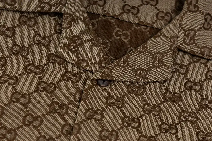 GUC辰星专供 Logo Print Silk Shirt