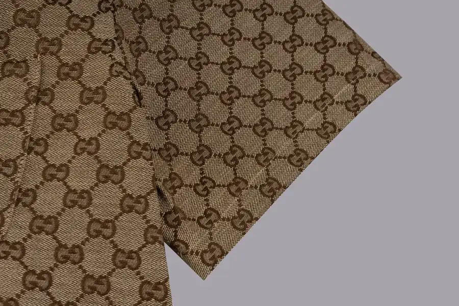 GUC辰星专供 Logo Print Silk Shirt