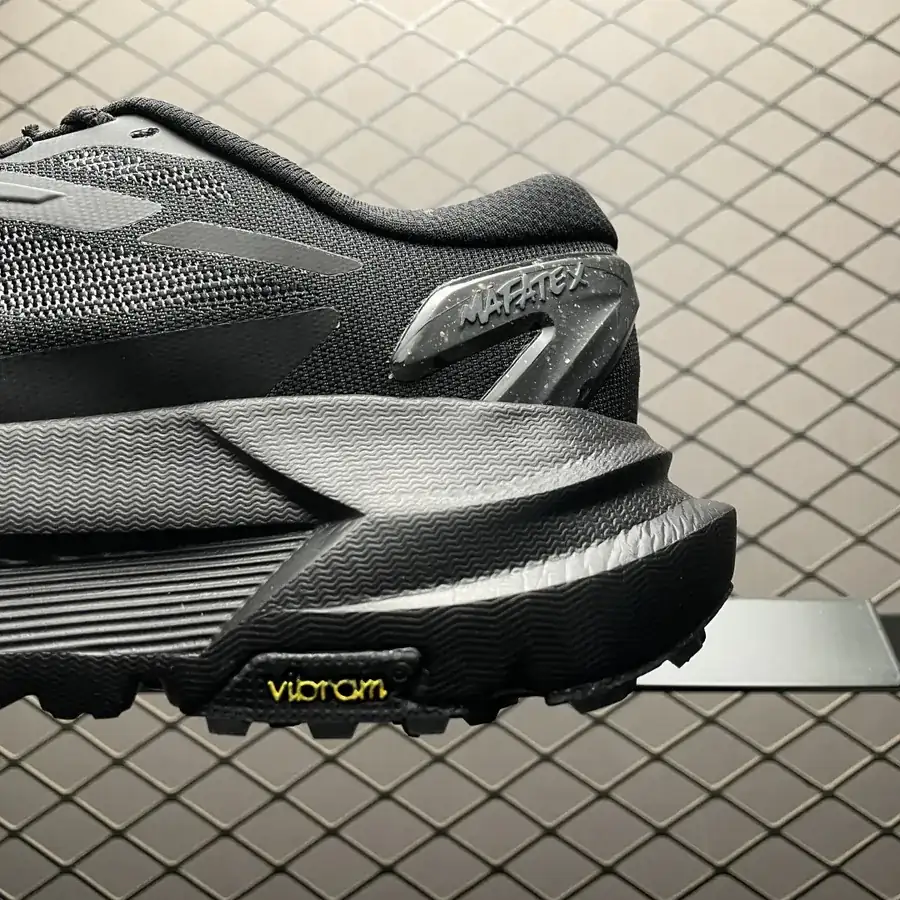 Hoka Mafate X Lightweight Mountain Running Shoes