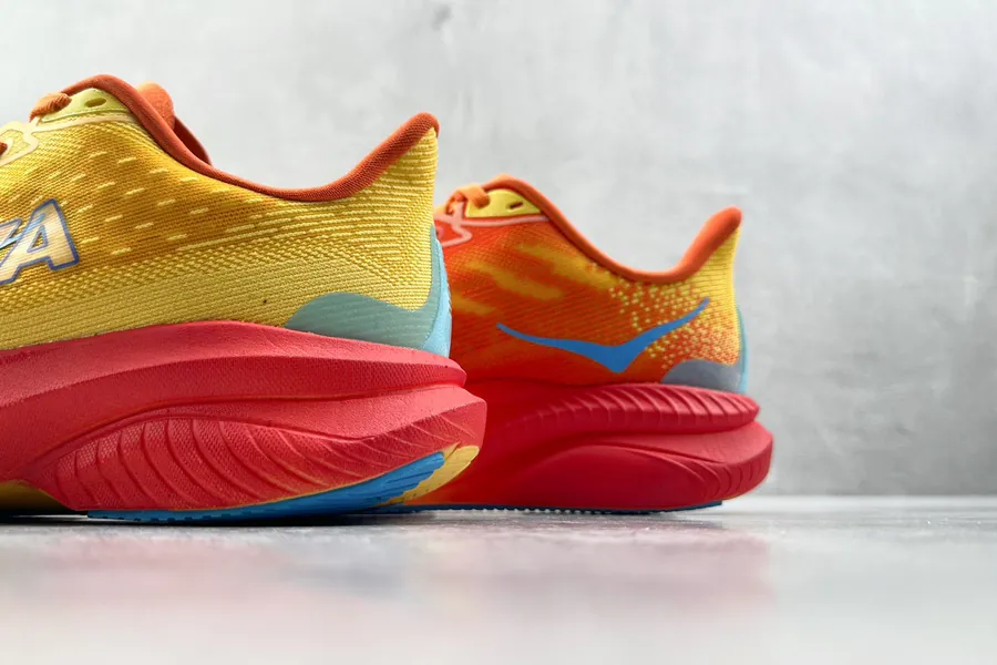HOKA ONE ONE Tor Ultra Yellow