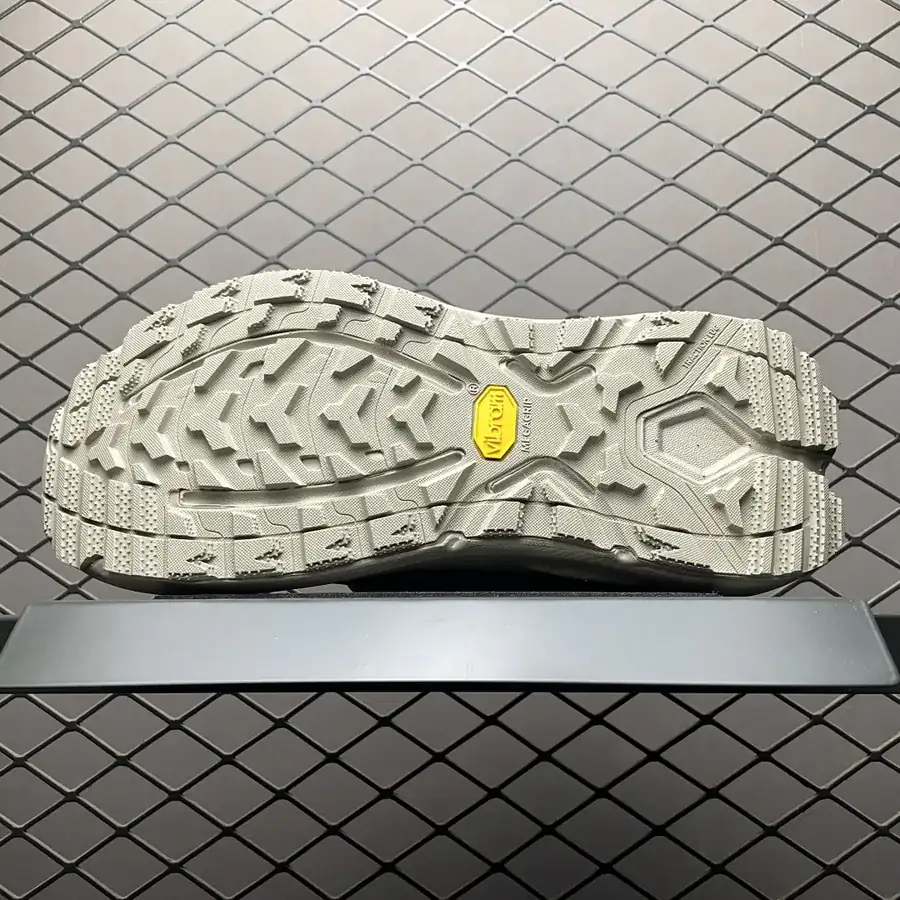 Hoka One One Kaha 3 GTX Mountain Hiking Shoes