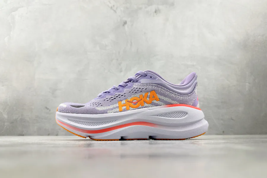 HOKA ONE ONE Bondi 9 in Purple White